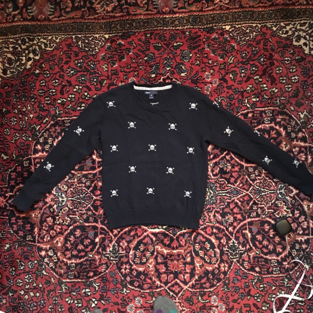 Gap Kids Boys Blue Skull Crossbones Sweater 8